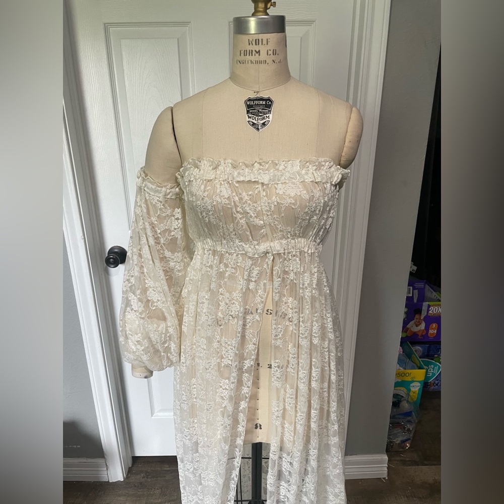 See Trendy Maternity Gown